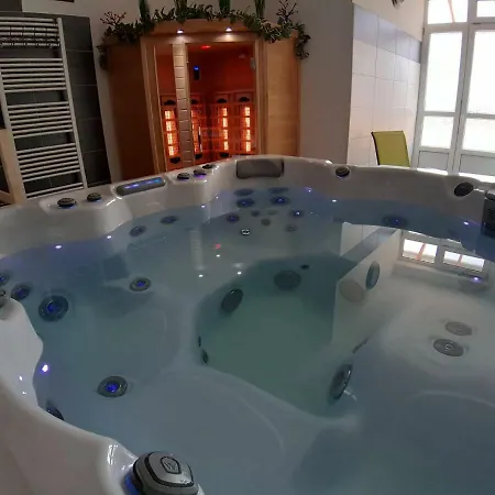 Vadvirag Vendeghaz Ferienhaus Aggtelek