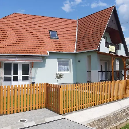 Vadvirag Vendeghaz Ferienhaus Aggtelek